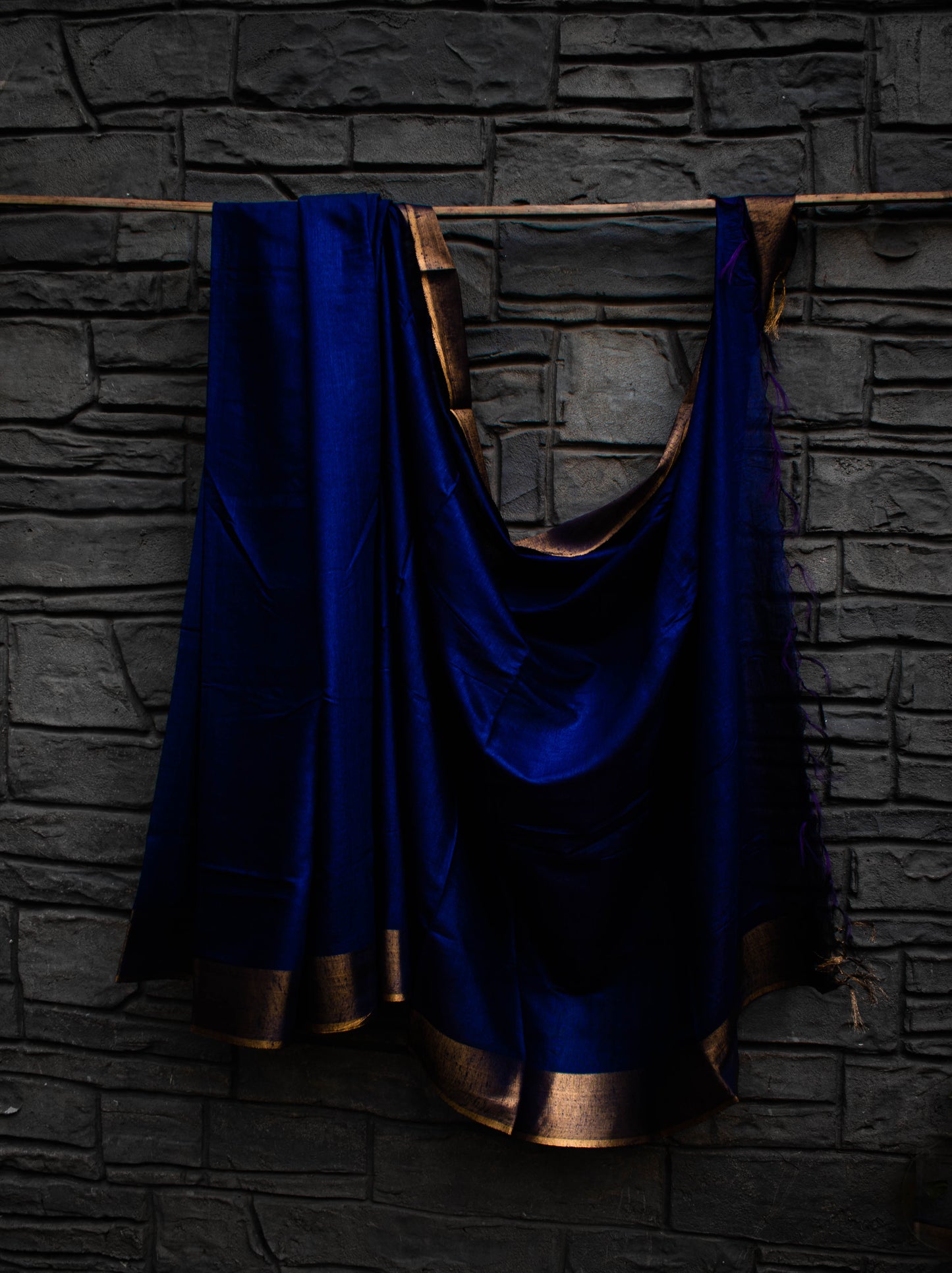 Cotton Silk Saree with Zari