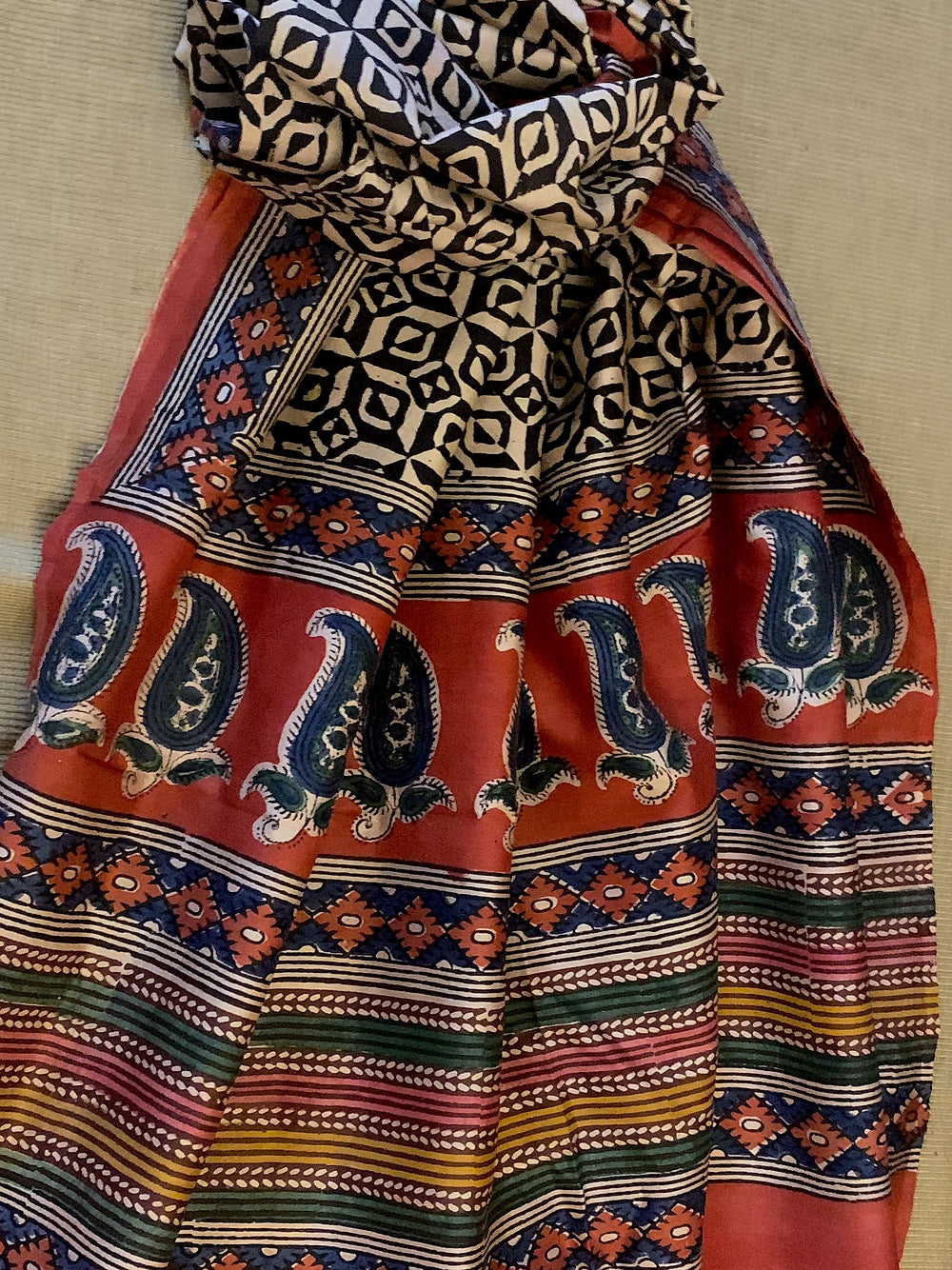 Block Print Diamond Paisley Pattern Pure Chanderi Dupatta