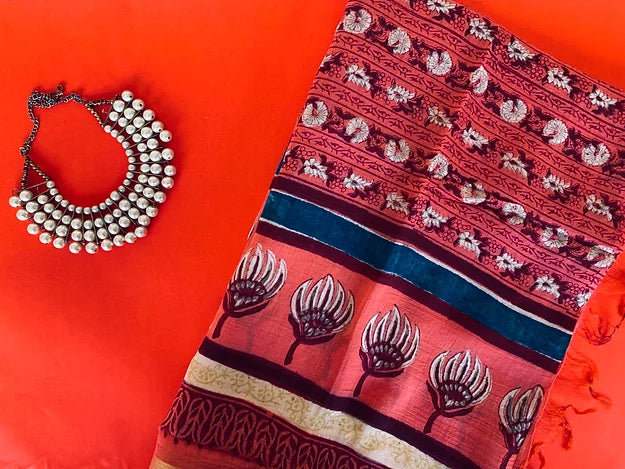 Handblock Print Floral Butti Dupatta
