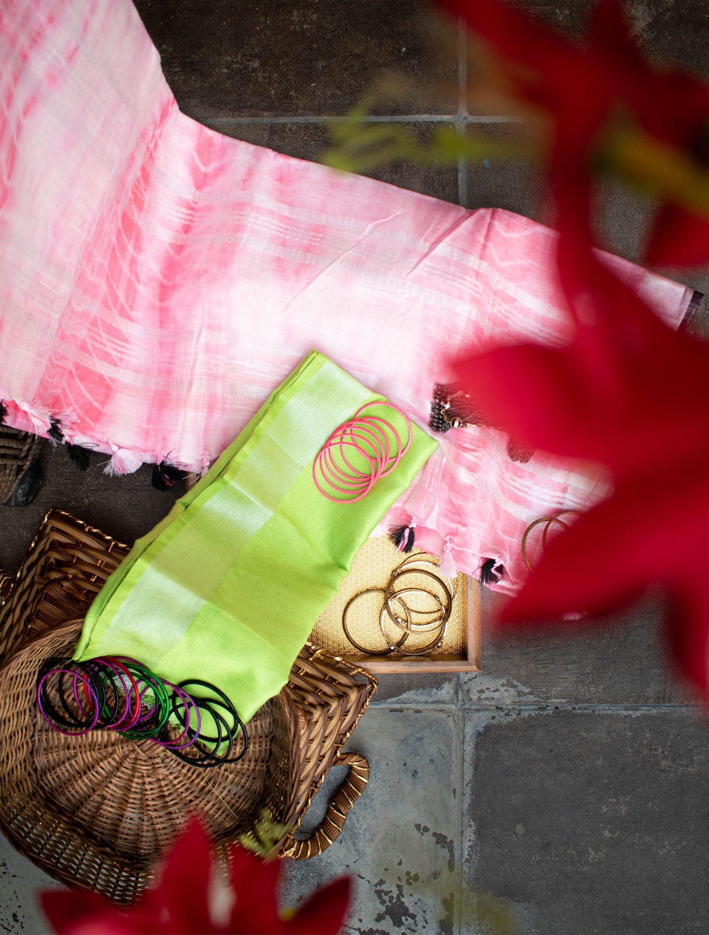 Pink Shibori Linen Saree