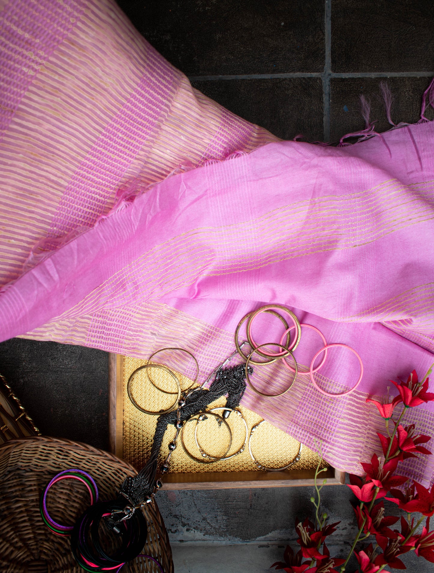 Pink Handwoven Linen Saree