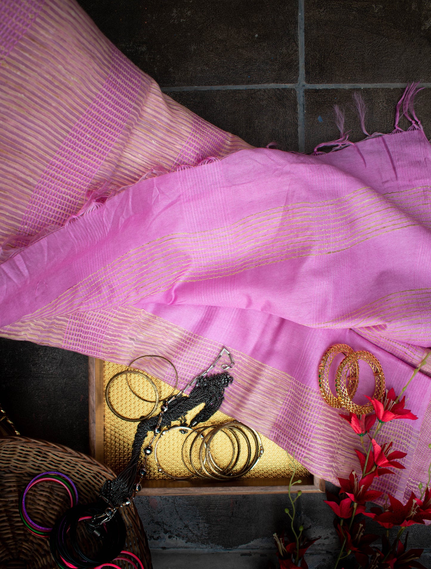 Pink Handwoven Linen Saree