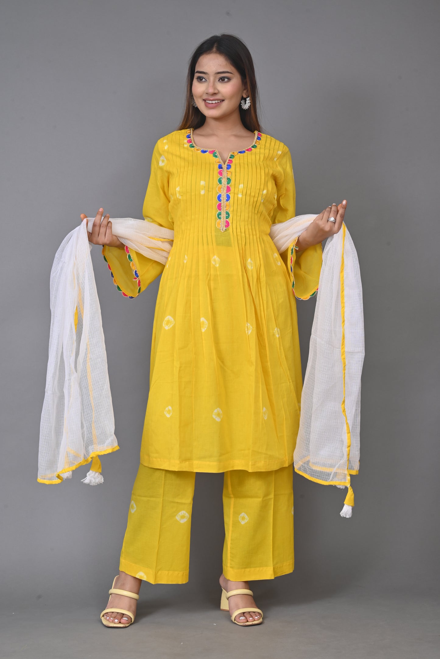 Yellow Bandhani Set (Set of 3)