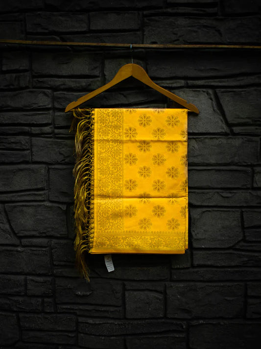 Yellow dupatta